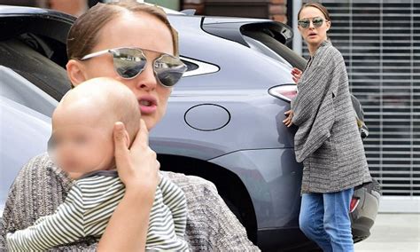 Natalie Portman Enjoys First Time Out With Daughter Amalia Daily Mail