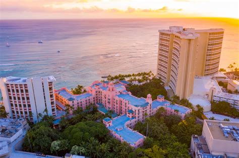 Review Royal Hawaiian A Luxury Collection Resort Jeffsetter Travel