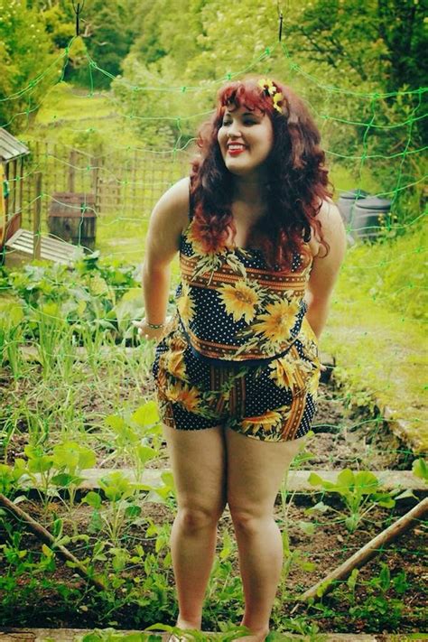 16 Plus Size Women In Short Shorts To Serve As Your Unapologetic Style