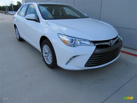 2017 Super White Toyota Camry Le 115813073 Photo 5