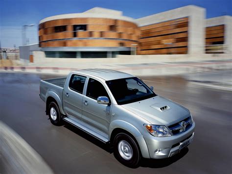 Toyota Hilux Suv Photo Gallery 410