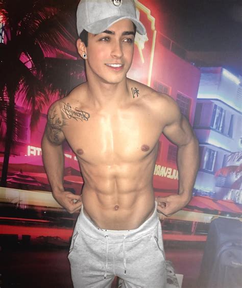 Henrique Lima Henriquelima • Ảnh Và Video Trên Instagram Sexy Men Captain Hat Sexy