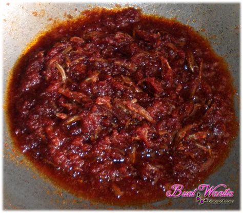 Assalammualaikum jumpa lagi di blogopsi.com hari ini saya ingin berkongsi resepi sambal tumis udang, apabila anda pernah cuba makan sambal. Resepi Sambal Ikan Bilis Simple Sedap Senang - Buat Wanita