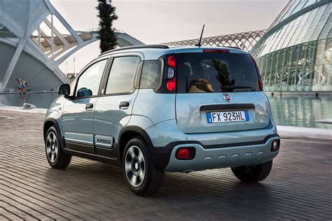 Fiat Panda Hybrid First Comes As City Cross Techzle