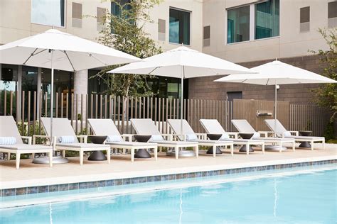 Ac Hotel By Marriott Phoenix Biltmore In Phoenix Best Rates And Deals