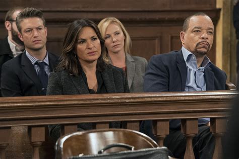 Find out where to watch full episodes online now! Law & Order: SVU: Season 19? Showrunner 'Cautiously ...