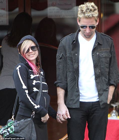 Newly Engaged Avril Lavigne Appears To Have A Baby Bump As She