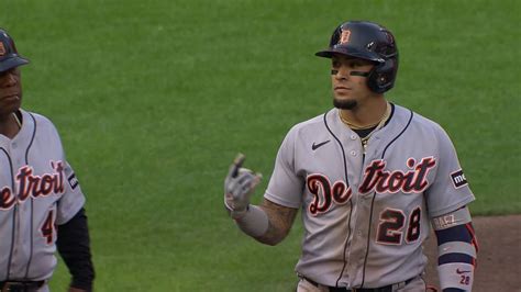 Javier Báez s two run triple 06 15 2023 Detroit Tigers