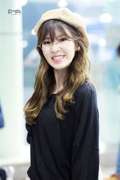 See more ideas about red velvet, wendy red velvet, velvet. Here Are 10 Times Red Velvet's Wendy Wore Glasses And ...