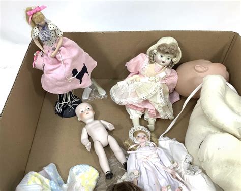 Lot Vintage Porcelain Baby Dolls