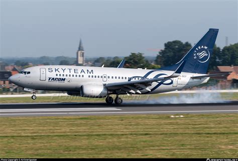 Yr Bgf Tarom Boeing 737 78jwl Photo By Airlinerspotter Id 1012588