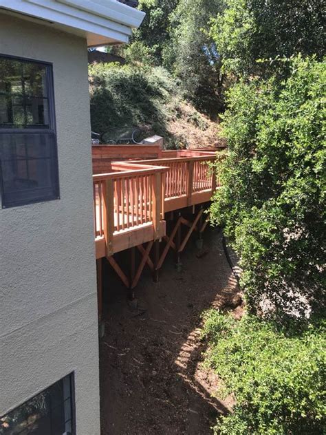 Redwood Deck And Stairs In Oakland Near San Francisco