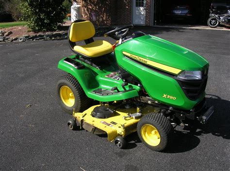 2018 John Deere X390 54 Mulching Deck Pwr Steering Pwr Lift