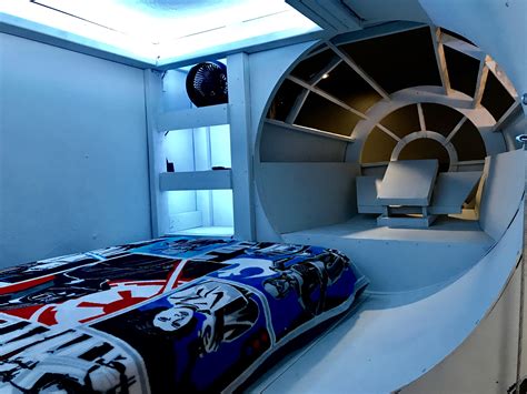 The Ultimate Millennium Falcon Bedroom Global Geek News