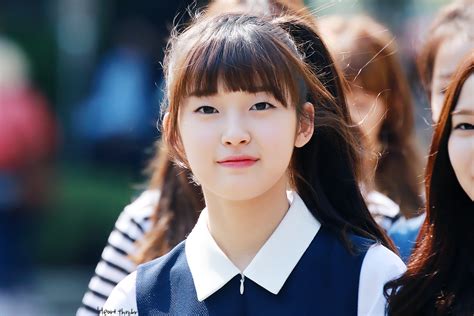10 Korean Kpop Girl Group Member With Monolid Eyes Korean Beauty Secrets