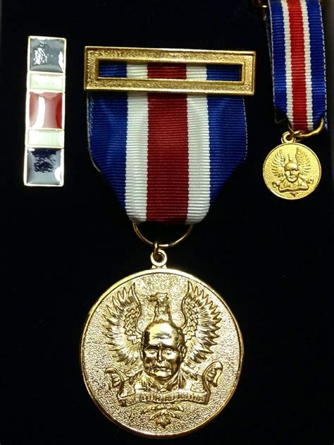 Us Air Force Medal Air Force Medals Military Ribbons Let Freedom Ring
