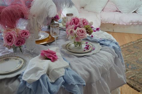 Beautiful table settings perfect for spring. Simply me: Beautiful Table Settings!!