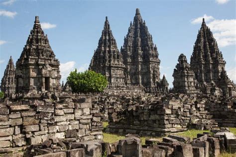Daftar Peninggalan Kerajaan Hindu Yang Tersebar Di Nusantara