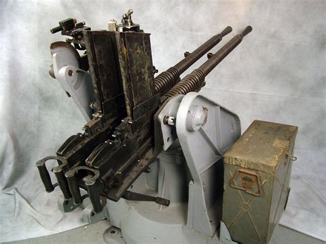 Japanese Wwii Type Twin 132mm Hotchkiss Machine Gun On Rotating Mount