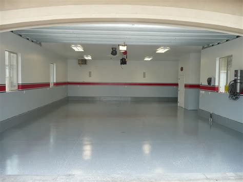 This is a slightly warmer shade than natural daylight while still looking crisp and clear. 25+ Uniquely Awesome Garage Lighting Ideas to Inspire You