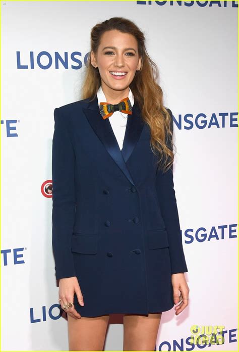 Full Sized Photo Of Blake Lively Anna Kendrick A Simple Favor Screening Cinemacon Photo