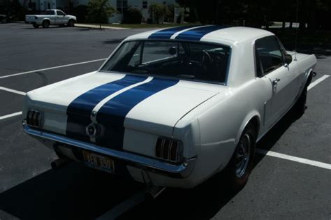 1965 Mustang Coupe 302 Automatic Vary Good Condition White With Blue