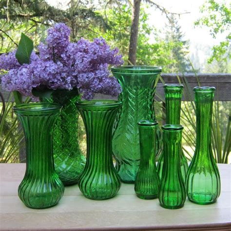 8 piece vase set in emerald green lot c by oakhillvintage on etsy vase set vase green