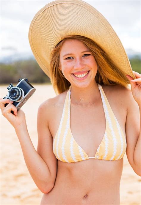 beautiful woman at the beach stock image image of beautiful attractive 27481311