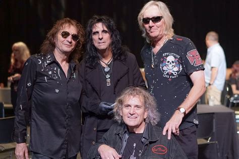 Alice Cooper Announces Uk Shows With Original Band Members