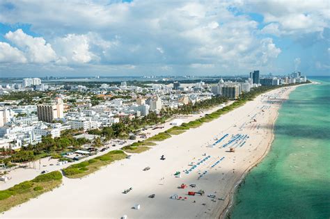 Ocean Drive In Miami Miamis Most Famous Beachfront Strip Go Guides