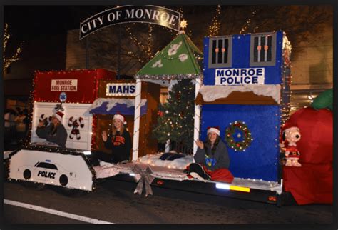 Monroe Christmas Parade Is 630 Pm Thursday Dec 7 Your Local News