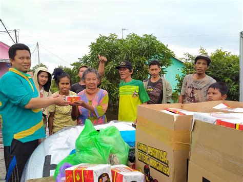 Gerakan Bosque Peduli Sesama Oleh Baim Wong Salurkan Bantuan Ke Kalsel