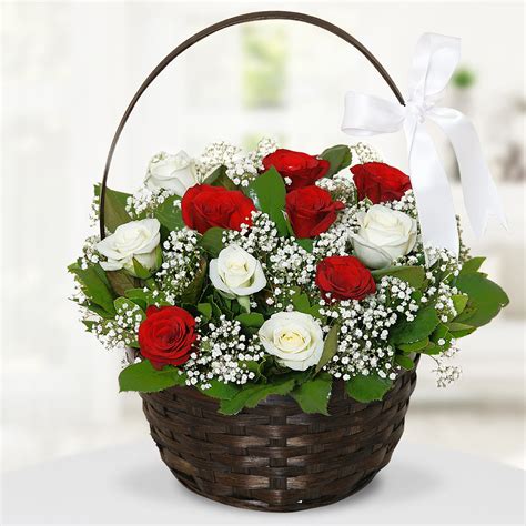 Send Flowers Turkey Flower Basket With Red And White Roses From 14usd