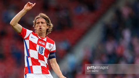 Luka Modric Goal Croatia Vs Scotland 2 1 Youtube