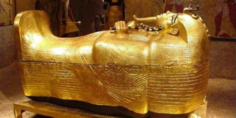 all you need to know about king tut coffin s transfer restoration egypttoday