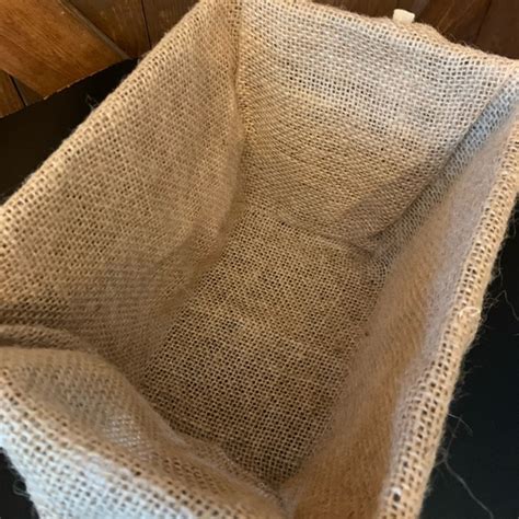 Accents Small Chicken Wire Basket Bin With Burlap Liner Perfect