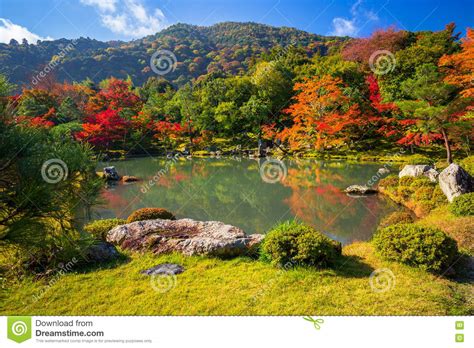 Zengarden ⭐ , turkey, i̇zmir, narlıdere, altıevler mah., bahçe sok., 6: Autumn At Zen Garden In Arashiyama, Japan Stock Image ...