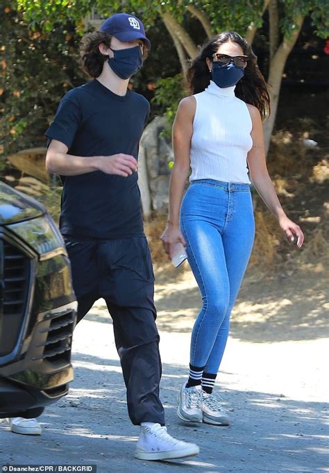 Timothee Chalamet And His New Love Eiza Gonzalez Enjoy A Casual Hike