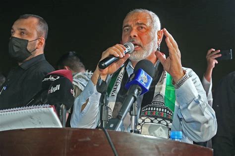 Haniyeh Accepts Invitation To Meet Iran Leadership Middle East Monitor