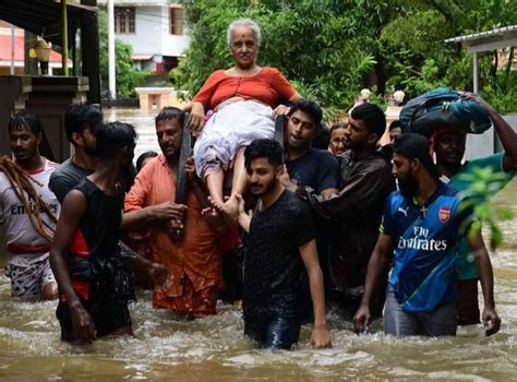 केरल में बारिश का रौद्र रूप दिल दहला देंगी ये 10 तस्वीरें india aajtak