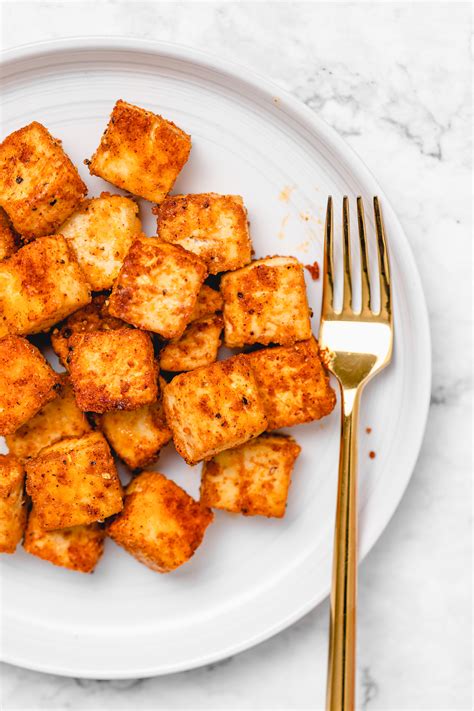 Whether you're a vegan or vegetarian, are looking to include more meatless meals in your routine, or. Recipes For Extra Firm Tofu / What S The Difference Between All The Types Of Tofu Tofu Basics ...