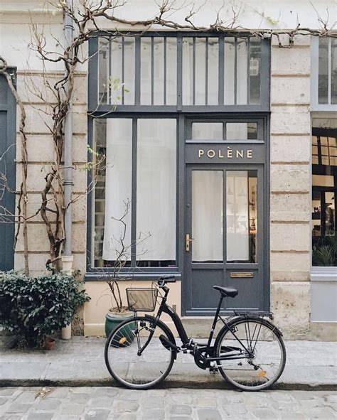 Polène est une maison de maroquinerie parisienne créée en 2016. Polène, Paris | Instagram, Understated, Paris