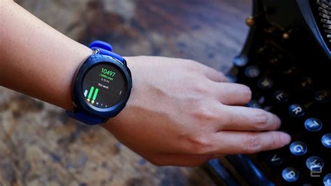 Samsungs Gear Sport Smartwatch Hits Stores This Month For