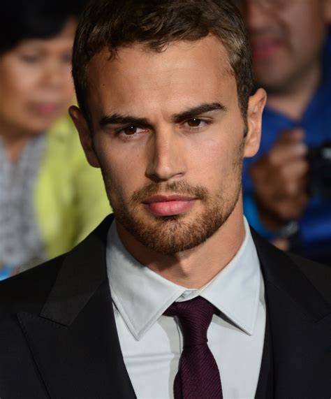 file theo james march 18 2014 cropped wikipedia the free encyclopedia