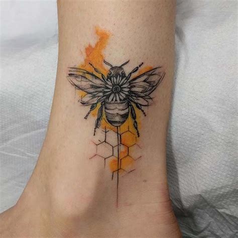 Black And White Simple Bee Tattoo Designs Trendy Pins