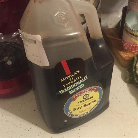 Kikkoman Traditionally Brewed Soy Sauce 1 Gallon Container 4case
