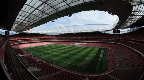 Looking around arsenal's emirates stadium, the diamond club, encapsulates the quality, craftsmanship and tradition of the art deco period. Arsenal to up capacity at Emirates Stadium | News | Building