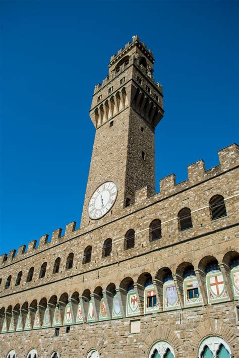 Es war damals üblich, zwecks unterscheidung von gleichnamigen personen den namen des vaters anzugeben; Palazzo Vecchio Foto & Bild | italy, world, italien Bilder ...