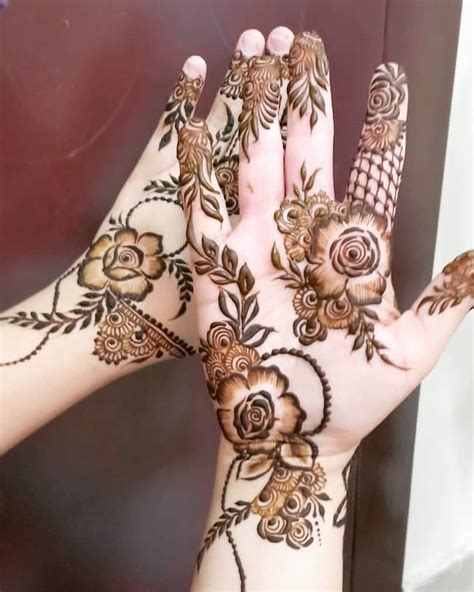 Beautiful Front And Back Hand Mehndi Designs For Bridal