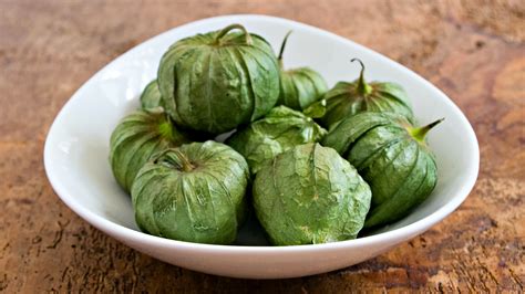 How do i know when tomatillos are ripe? Cooking with Tomatillos | IPTV